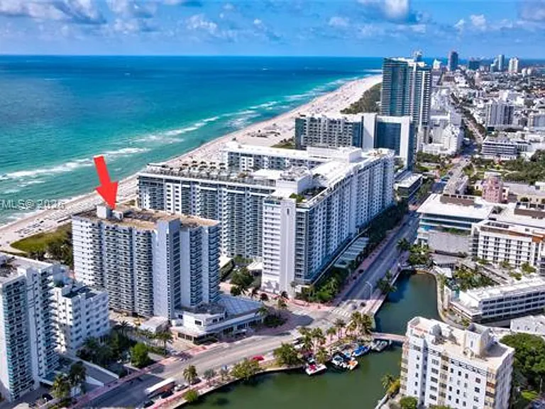 2401 Collins Ave #1410 — Photo 20