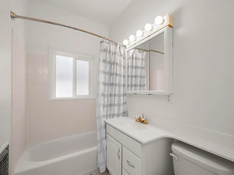 1430 Upas St #1 — Photo 8