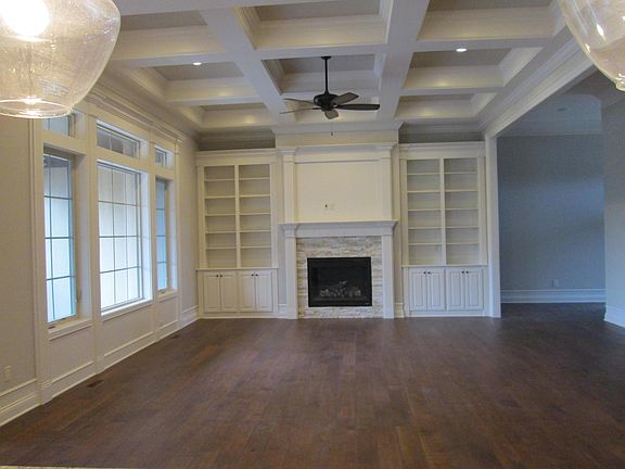 3rd image of 5304 Sorrento Boulevard Lot #13