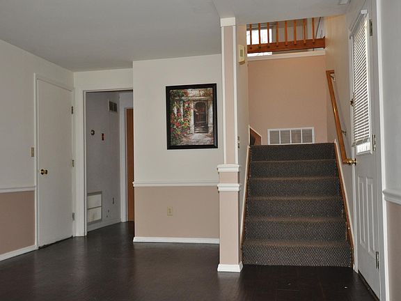 Entry stairs