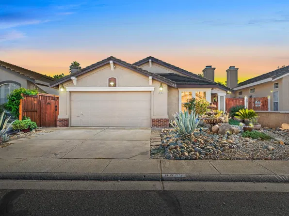 8485 Wilmarth Way, Elk Grove, CA 95624