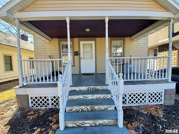 2nd image of 1206 E Willcox Ave