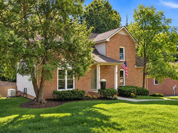 111 Vannoak Dr, Clarksville, TN 37043