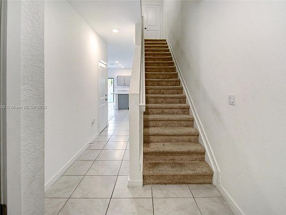 2nd image of 777 SW 11th St #777