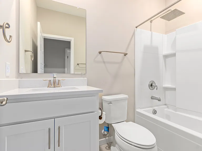 2134 W Harmont Dr — Photo 53