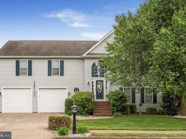 3022 Saratoga Dr, Winchester, VA 22601