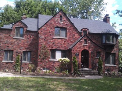 75 Hillsdale Rd, Bloomfield Hills, MI, 48302