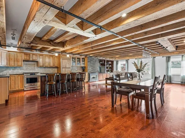 33 Commercial Wharf Unit 35, Boston, MA 02110