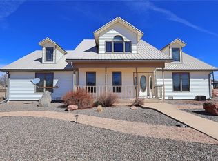 604 9th St, Blanca, CO 81123