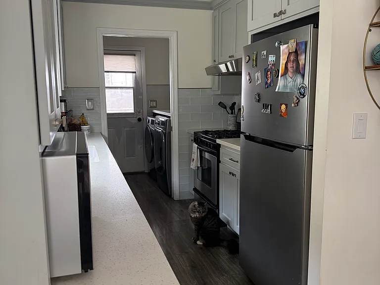 1241 E Michelson St — Photo 18