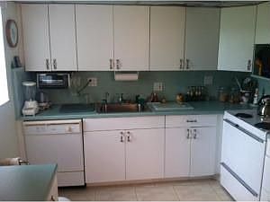5th image of 208 Somerset Dr