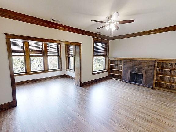 5th image of 1415 W Cuyler Ave #1