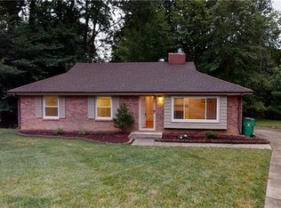 726 Rome Ct, Charlotte, NC 28209