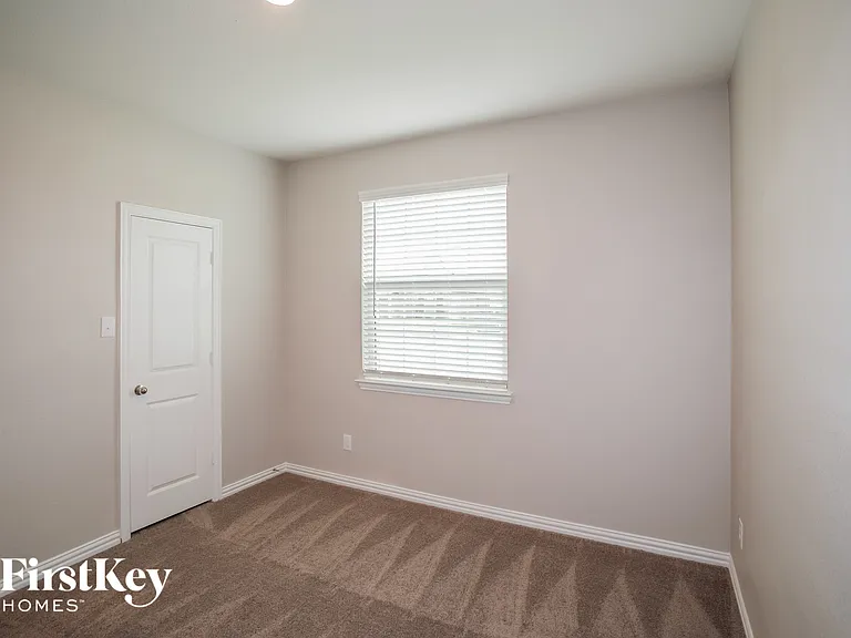 1222 Seurat Ct — Photo 13