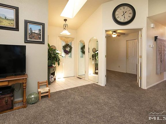 3rd image of 1507 Canyon Ct