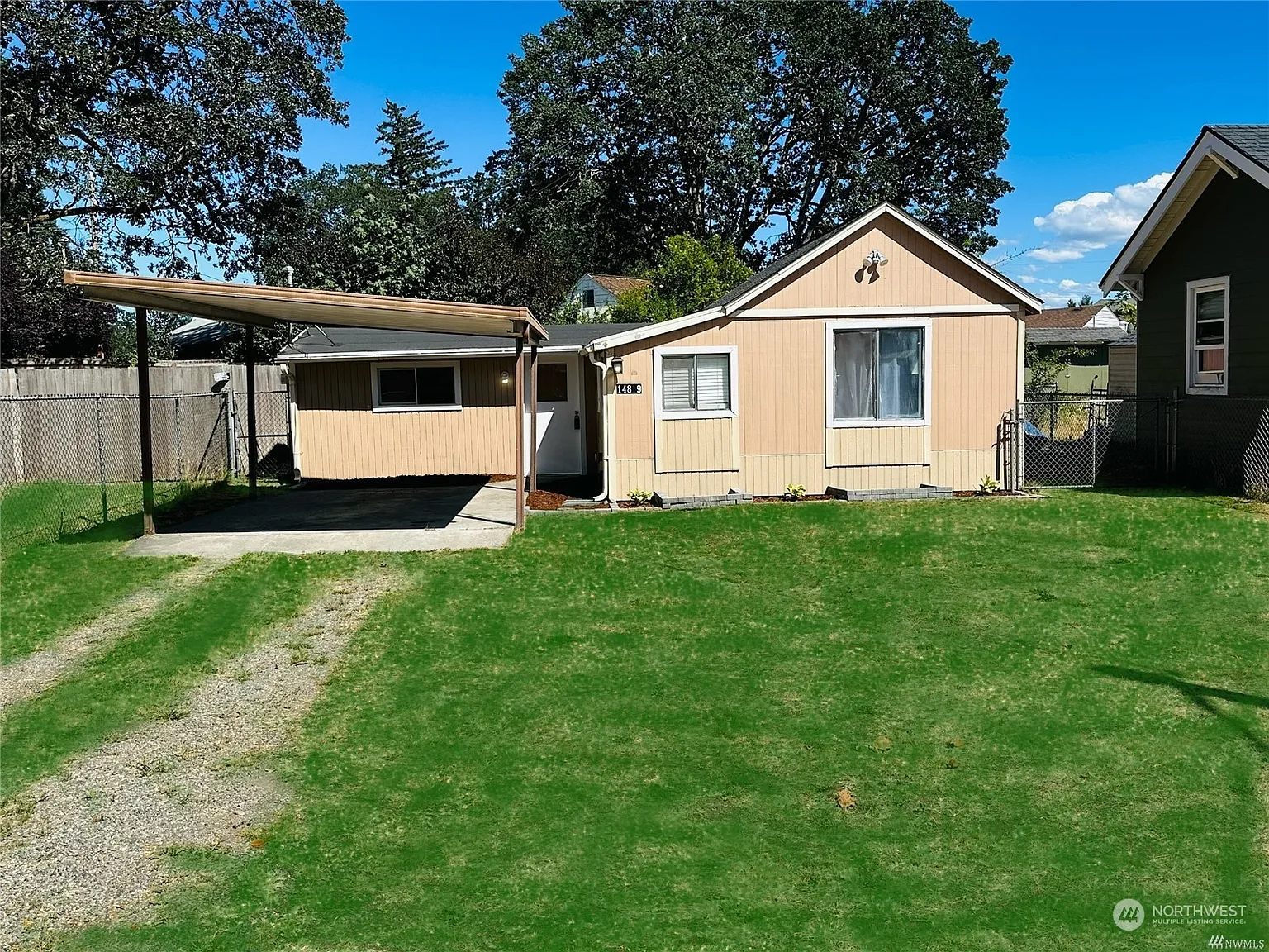 14809 W Thorne Lane SW photo 1