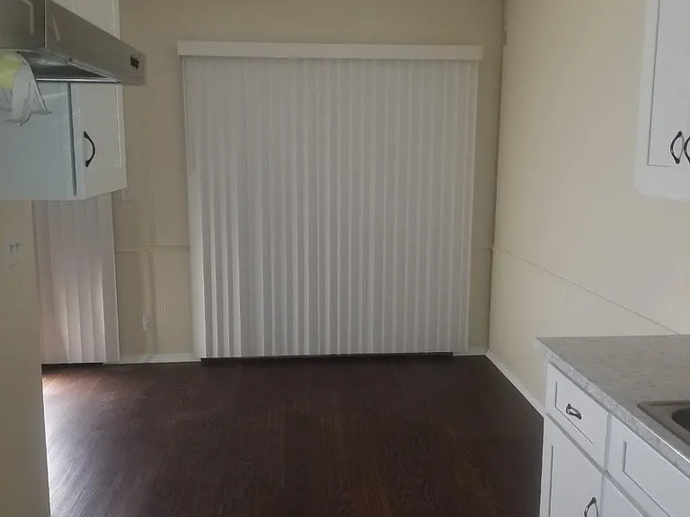 1381 College View Dr #6 — Photo 5