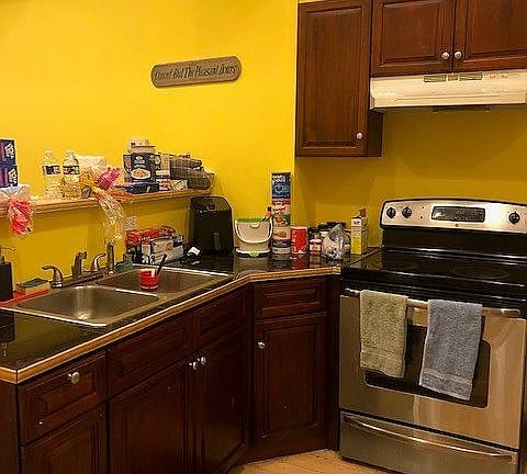 5th image of 1521 N Bouvier St #1