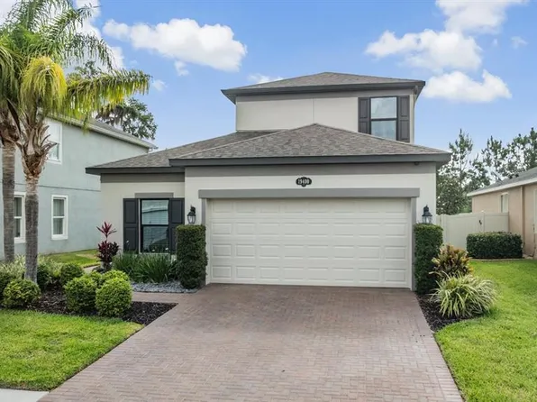 19400 Roseate Dr, Lutz, FL 33558