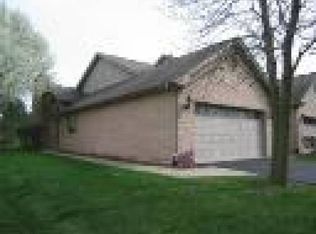 893 Dorsetshire Dr, Crete, IL 60417