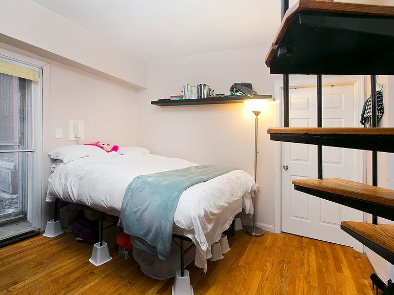 32 W 86th St #1C — Photo 12