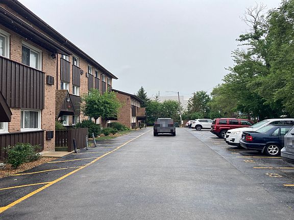 4th image of 2201 Arbor Cir