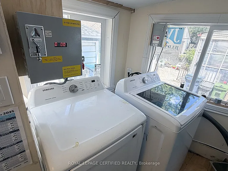 148 Belgravia Ave — Photo 18