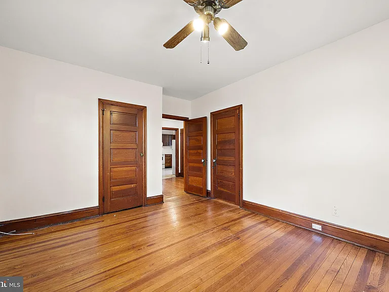 409 W 20th St #2 — Photo 9