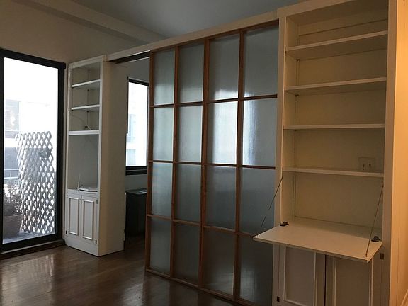 5th image of 140 W 23rd St #D3
