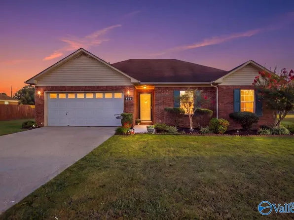 106 Braves Dr, Huntsville, AL 35811