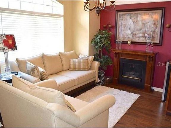 4th image of 651 Hardwood Cir