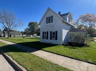303 E Walnut St, Greentown, IN