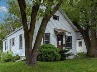 3005 Cornell St, Des Moines, IA 50313