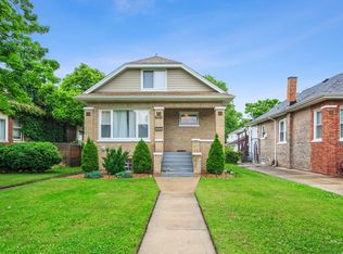 8448 S Saint Lawrence Ave, Chicago, IL 60619