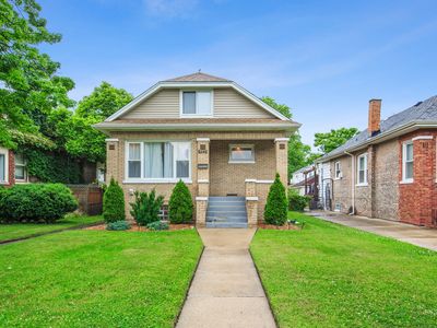 8448 S Saint Lawrence Ave, Chicago, IL, 60619
