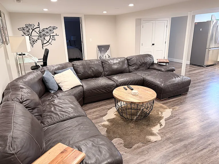 7035 S Towncrest Dr — Photo 2