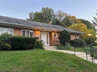 259 S Main St, Lodi, NJ 07644