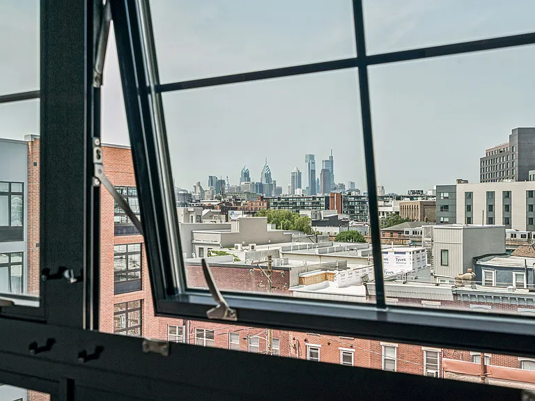 Frankford Grand — Photo 79