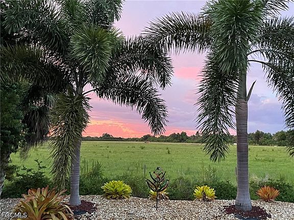5th image of 4472 Lake Heather Cir