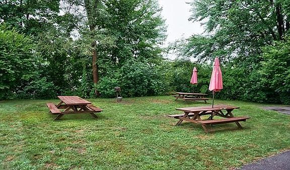 4th image of 3 Thayer Pond Dr #12