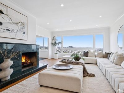 850 Darien Way, San Francisco, CA, 94127