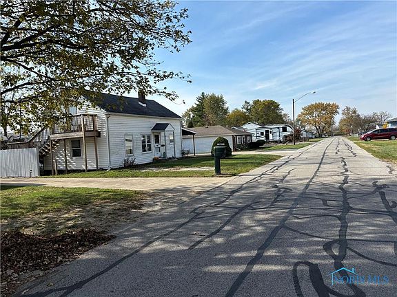 5th image of 310 Dillrose Dr