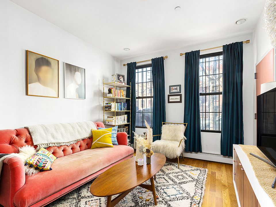 1st image of 457 Franklin Ave #1