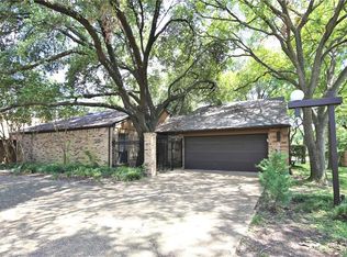 3259 Whispering Oak Trl, Farmers Branch, TX 75234