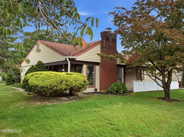 599A Devonshire Lane, Manchester, NJ 08759