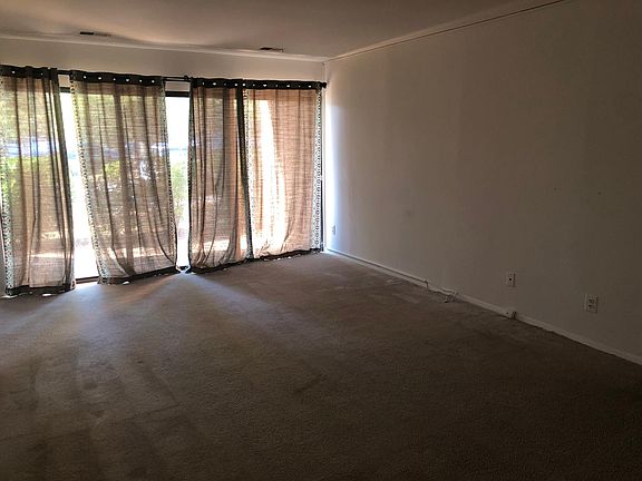 4th image of 11409 Commonwealth Dr APT T1