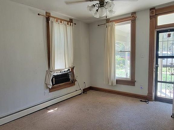 2nd image of 619 E 2nd St