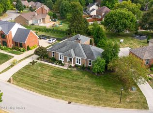 315 Pencross Pl, Louisville, KY 40223
