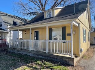 1436 E McDaniel St, Springfield, MO 65802
