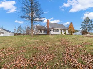 6818 Simmons Church Rd, Centerburg, OH 43011